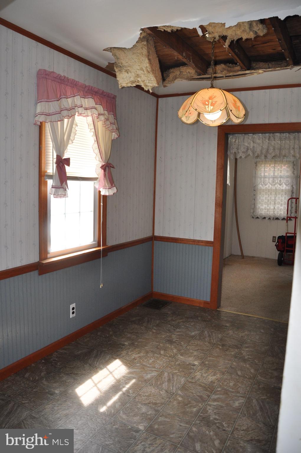 97 North Read Avenue Runnemede, NJ 08078 - Photo 7 of 30