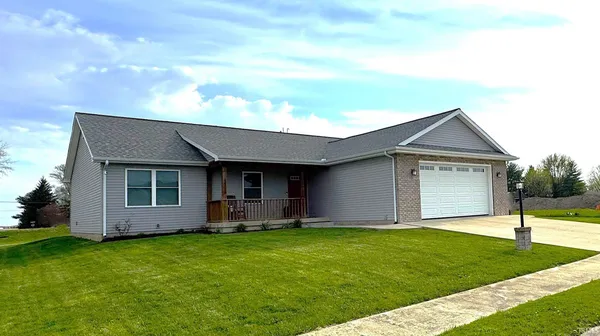 $329,900 | 209 Royalwood Drive, Monticello, IN 47960