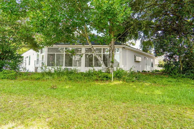 $689,900 | 1005 Shalimar Point Drive, Shalimar, FL 32579