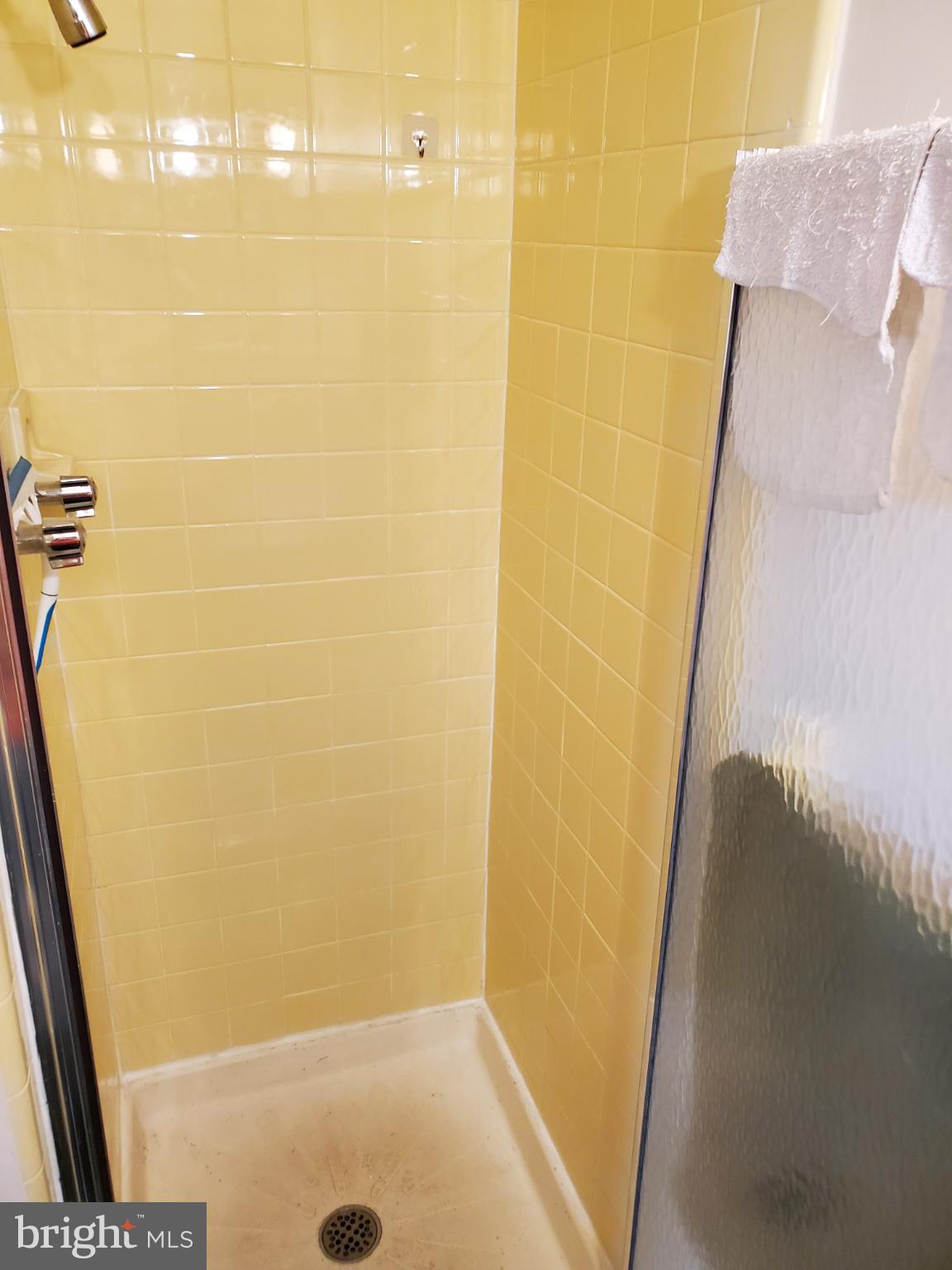 12032 Farwell Road Philadelphia, PA 19154 - Photo 21 of 34