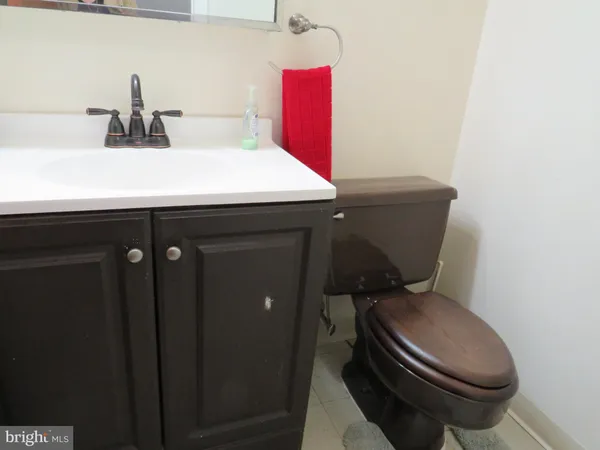 $330,000 | 12032 Farwell Road, Philadelphia, PA 19154
