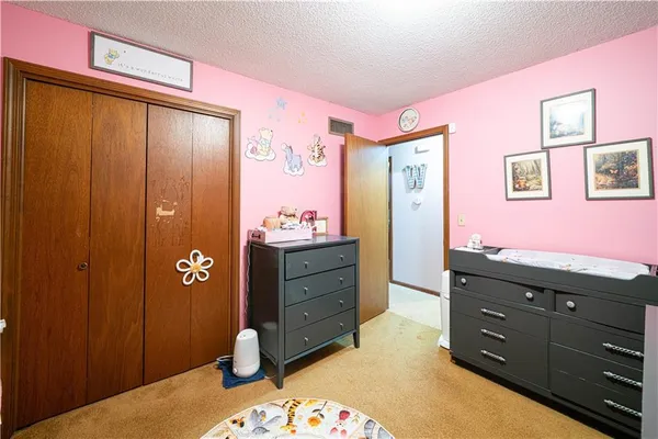 $220,000 | 3903 Pacific Street, St. Joseph, MO 64507