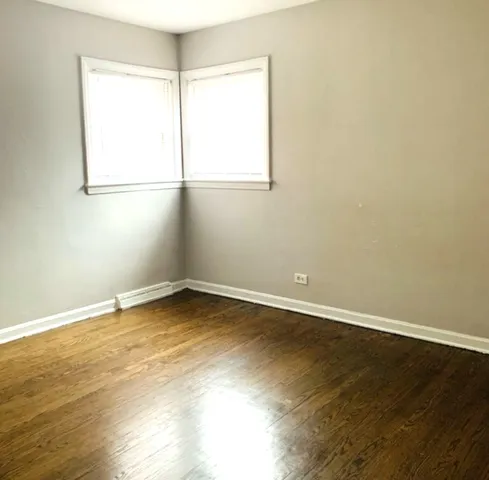 $999,900 | 2900 West Foster Avenue, Chicago, IL 60625