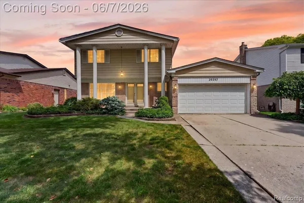 $354,900 | 20257 Coachwood Road, Riverview, MI 48193