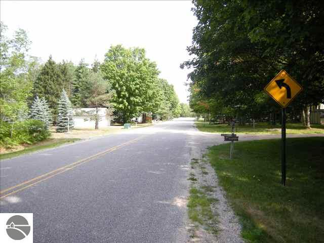 7112 Blue Lake Road Kalkaska, MI 49646 - Photo 5 of 5 1697250-4.JPG