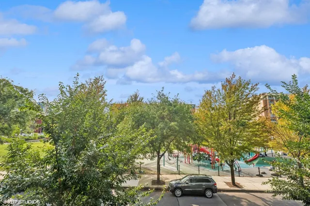 $3,200,000 | 123 South Peoria Street, Unit P2, Chicago, IL 60607