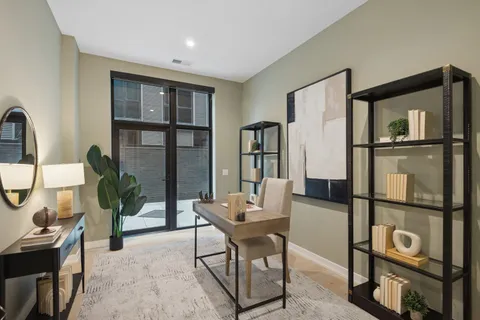 $3,200,000 | 123 South Peoria Street, Unit P2, Chicago, IL 60607