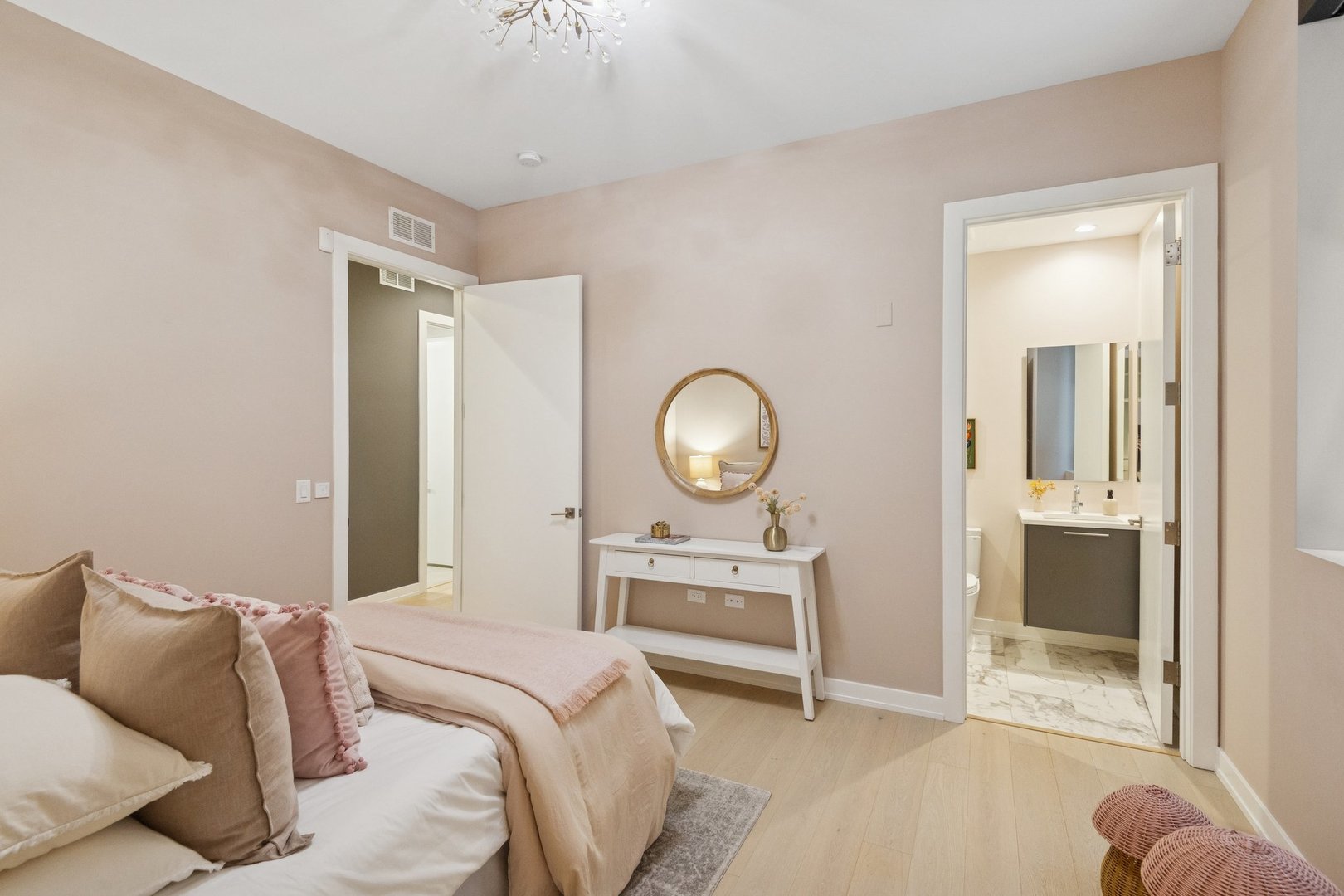 123 South Peoria Street, Unit P2 Chicago, IL 60607 - Photo 33 of 50 a bedroom with a bed and a chandelier