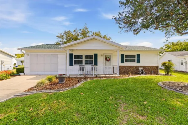 $175,900 | 17981 106th Court, Summerfield, FL 34491