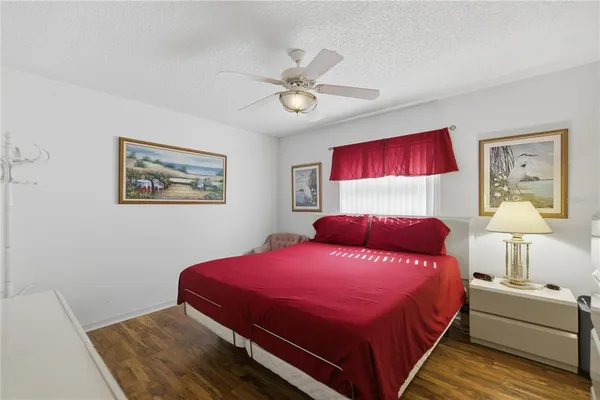 $175,900 | 17981 106th Court, Summerfield, FL 34491