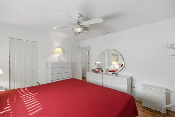 $175,900 | 17981 106th Court, Summerfield, FL 34491