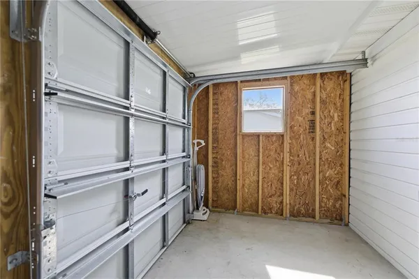$175,900 | 17981 106th Court, Summerfield, FL 34491