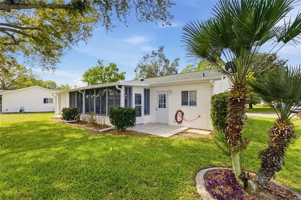 $175,900 | 17981 106th Court, Summerfield, FL 34491