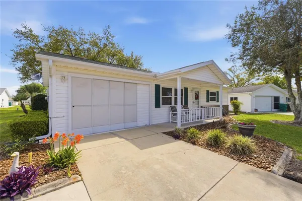 $175,900 | 17981 106th Court, Summerfield, FL 34491