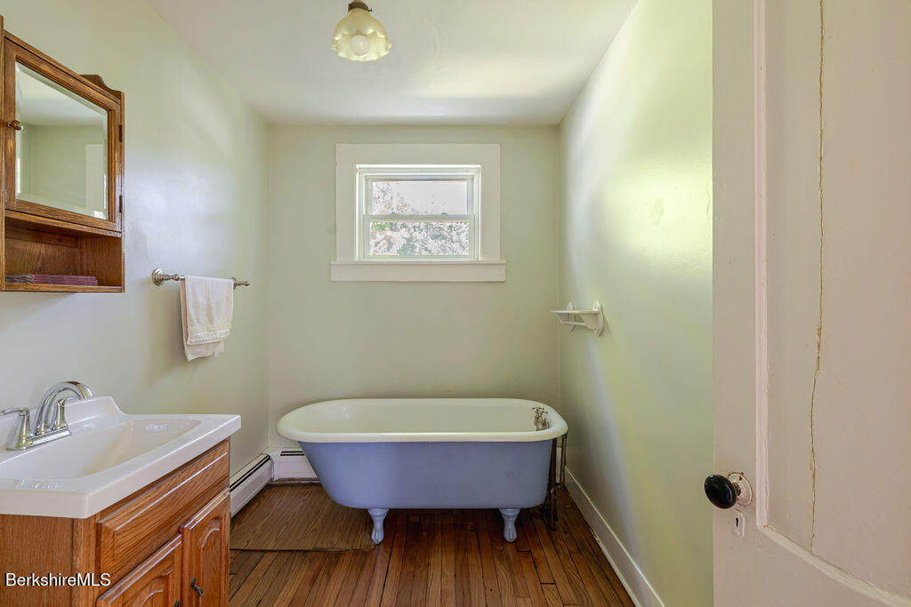 14 Fairview Road Great Barrington, MA 01236 - Photo 17 of 28 IST FLOOR BATH
