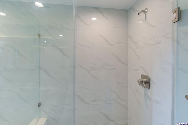 $853,000 | 2939 Leeward Avenue, Unit 516, Los Angeles, CA 90005