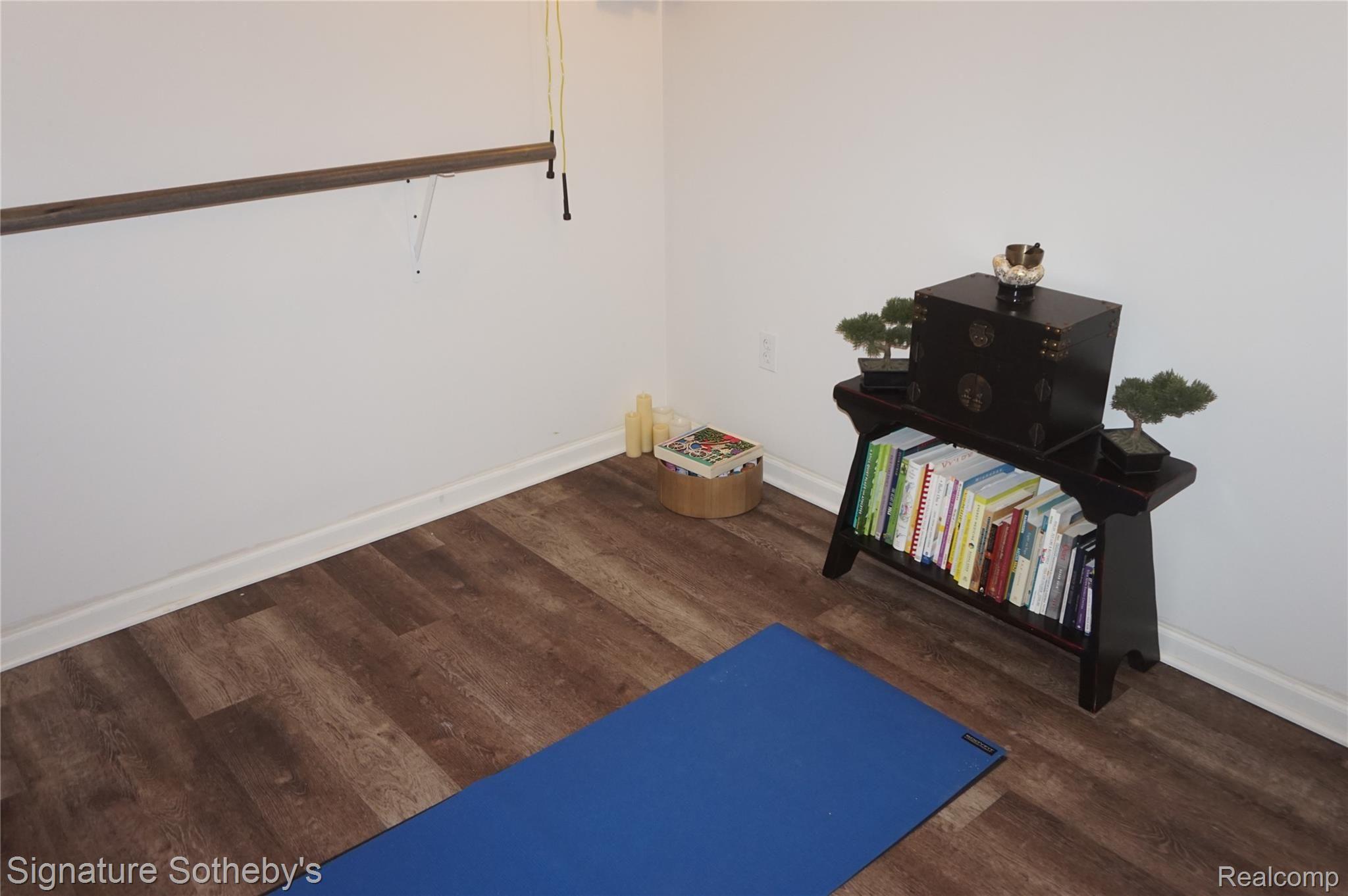 32800 Evergreen Road Franklin, MI 48025 - Photo 27 of 32 DSC00697.JPG