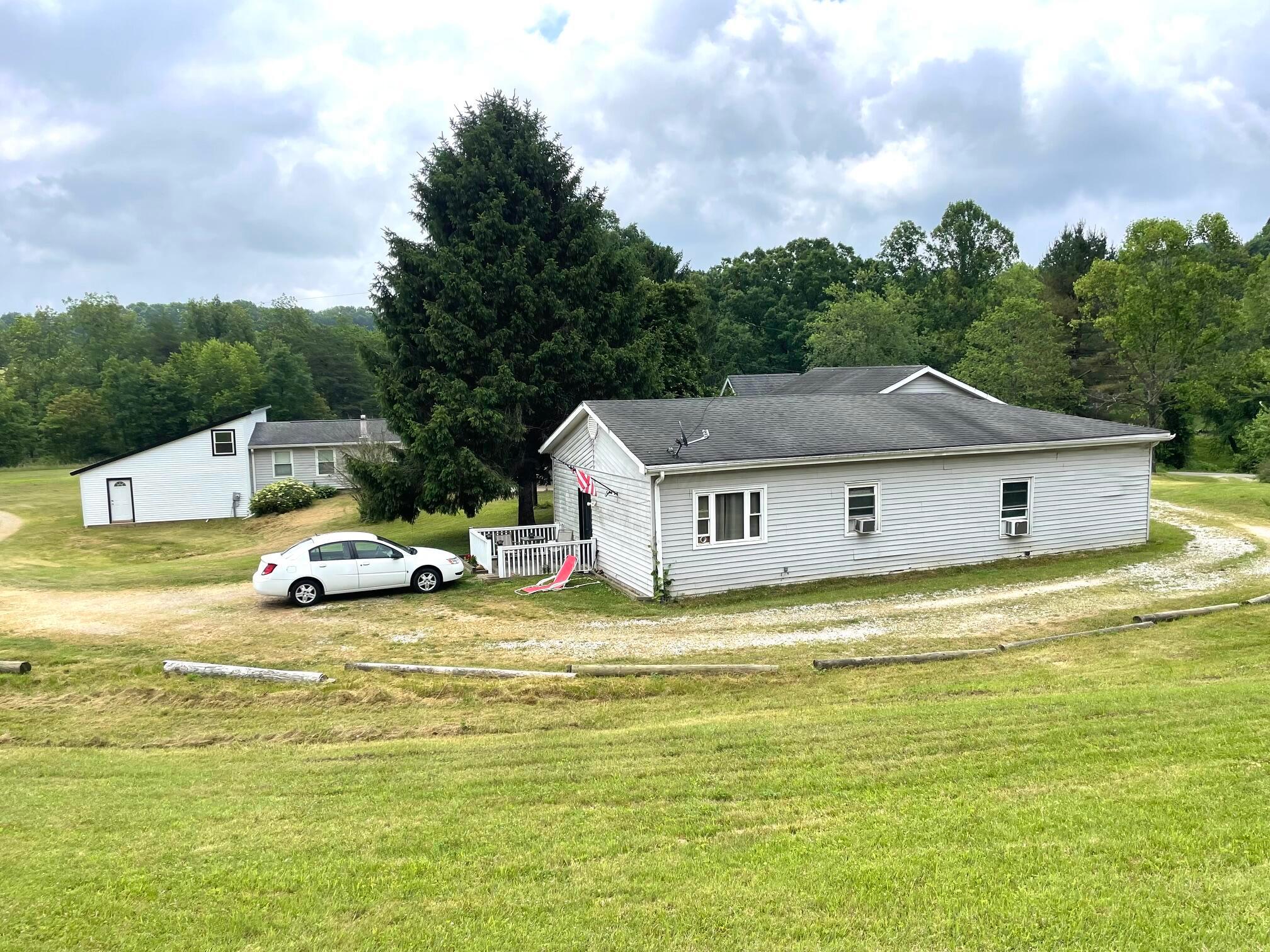 15351 Berry Road Logan, OH 43138 - Photo 42 of 57