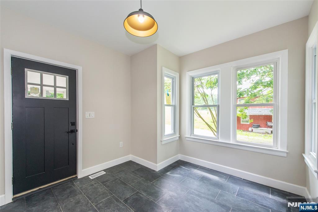 2 New Mashipacong Road Montague, NJ 07827 - Photo 16 of 18