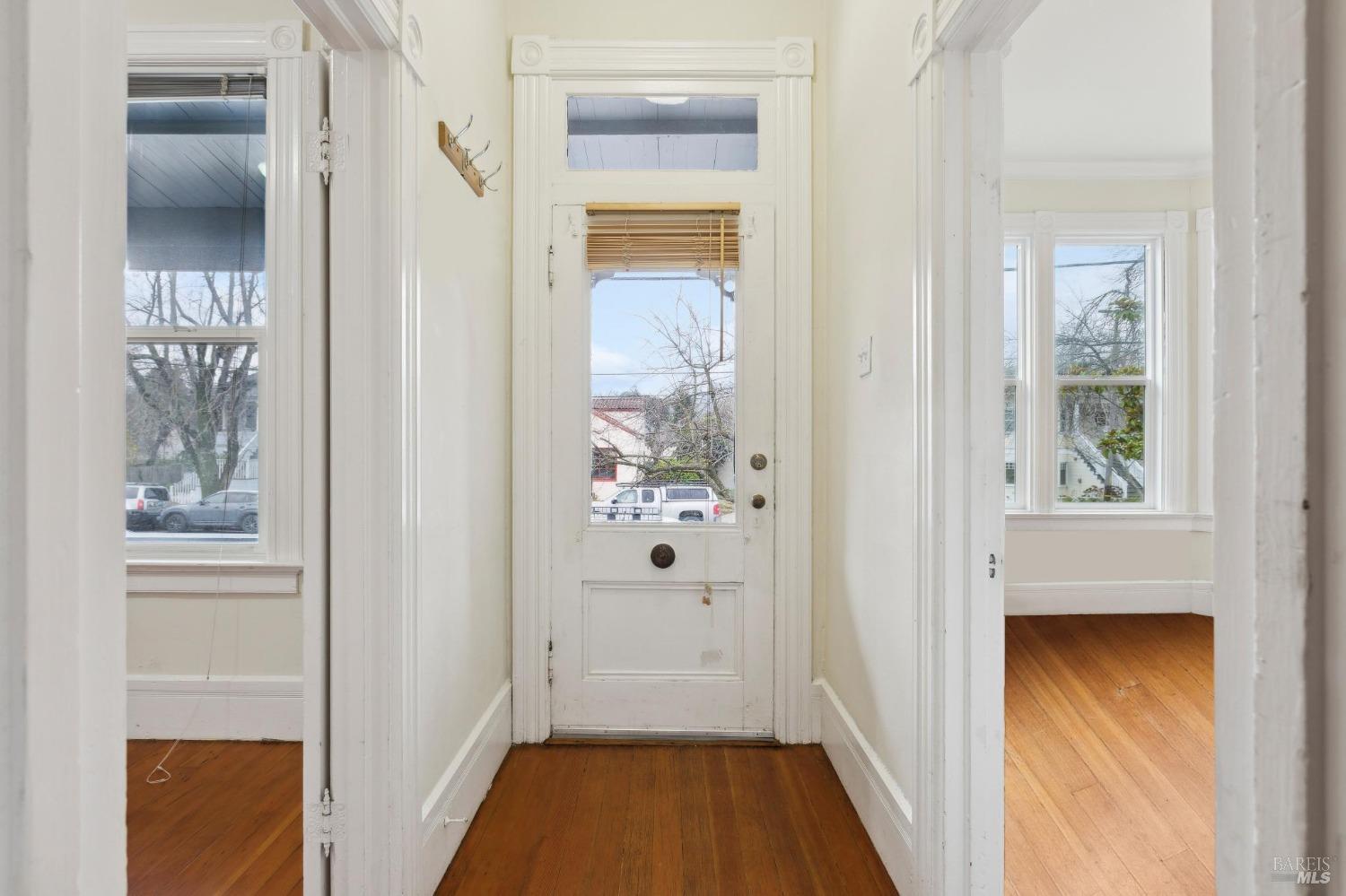 16 1st Street San Rafael, CA 94901 - Photo 8 of 28 Gallery Image 8