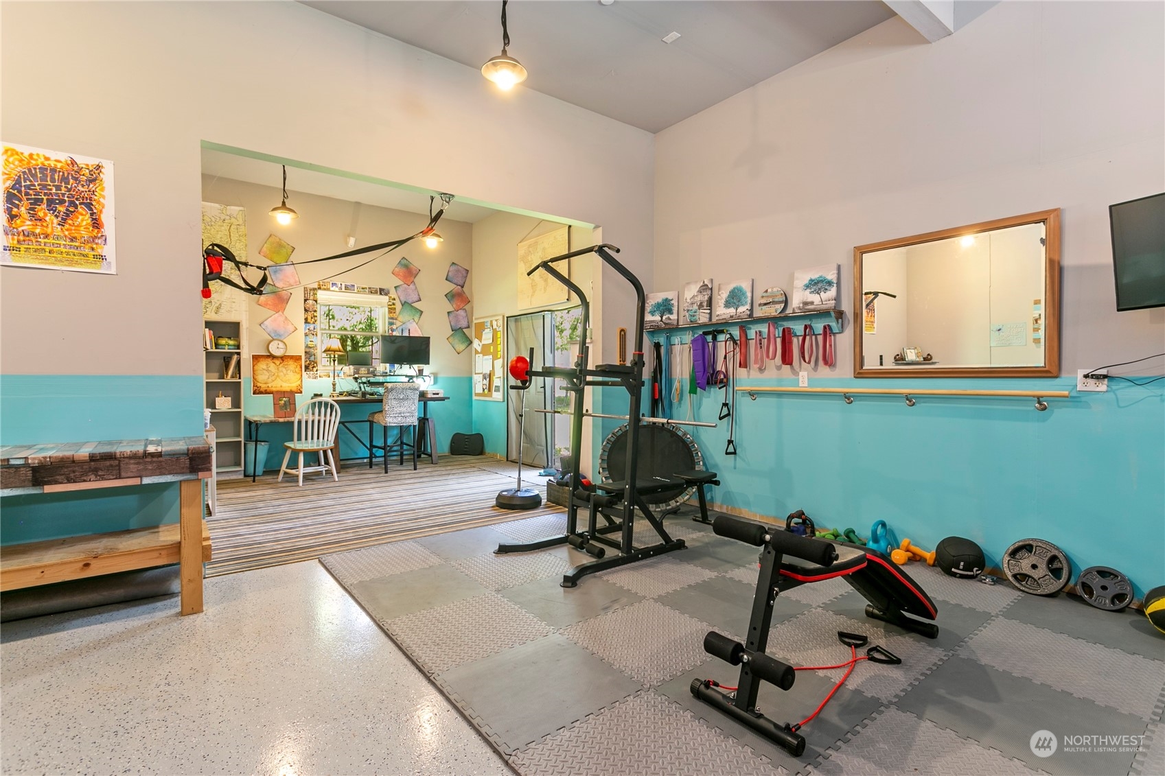 6082 Old Guide Road Bellingham, WA 98226 - Photo 33 of 39 a view of a room with gym equipment