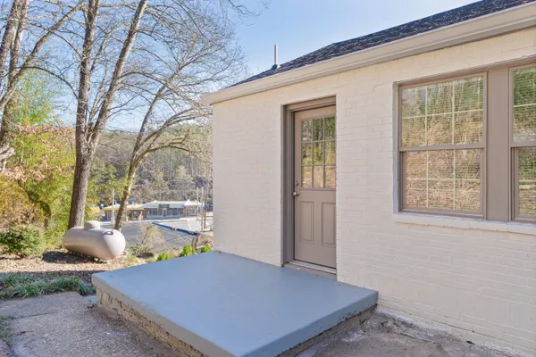 $1,750 | 109 Hogan Road, Rossville, GA 30741