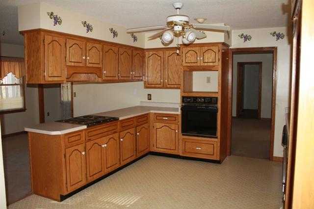 122 Springdale Drive Pendleton, SC 29670 - Photo 2 of 13