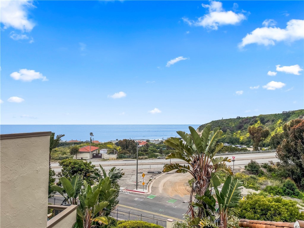 23920 De Ville Way, Unit D Malibu, CA 90265 - Photo 41 of 42 a view of a city