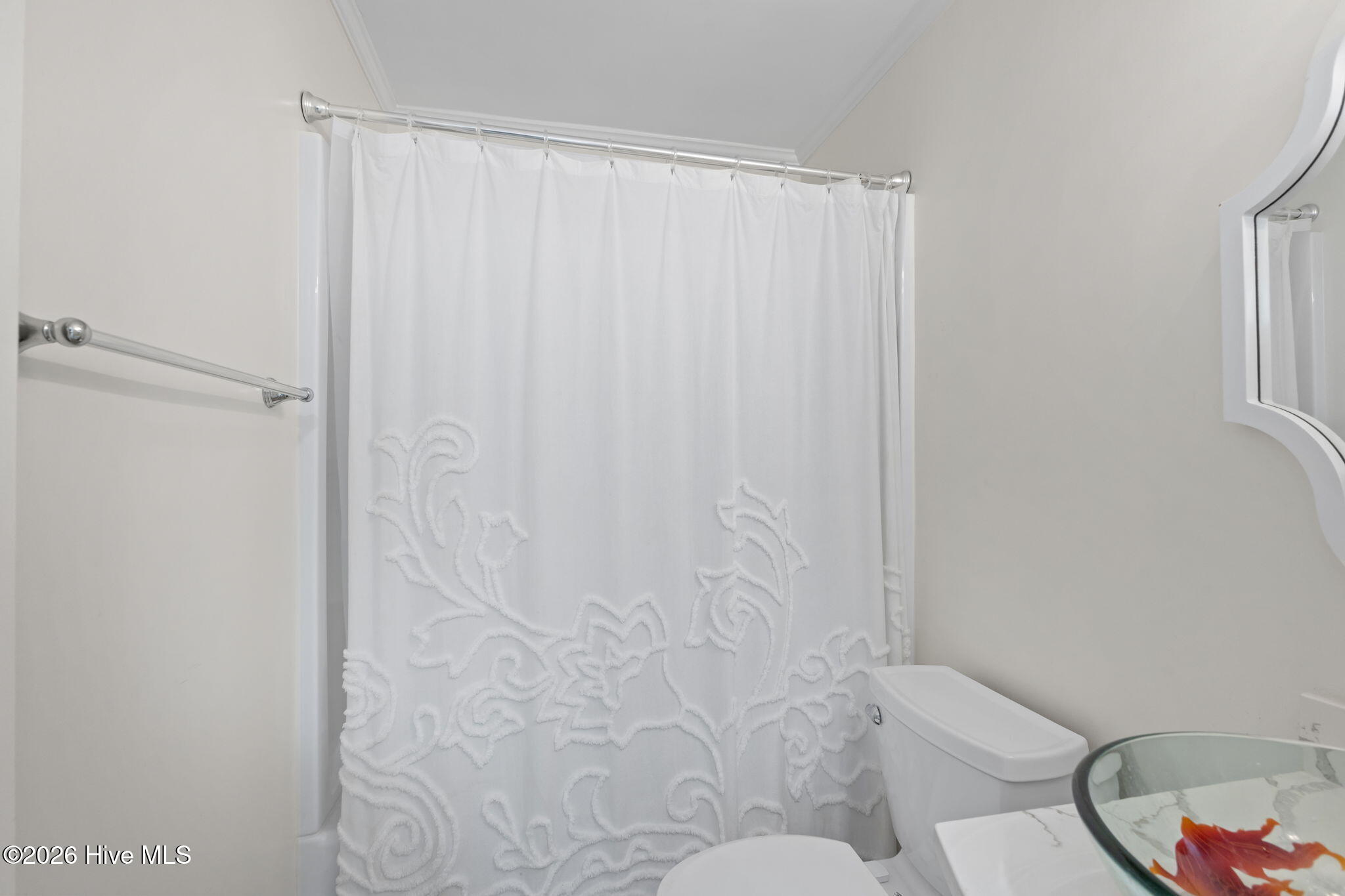 2008 East Fort Macon Road, Unit I8 Atlantic Beach, NC 28512 - Photo 11 of 32 Hall Bath (full)