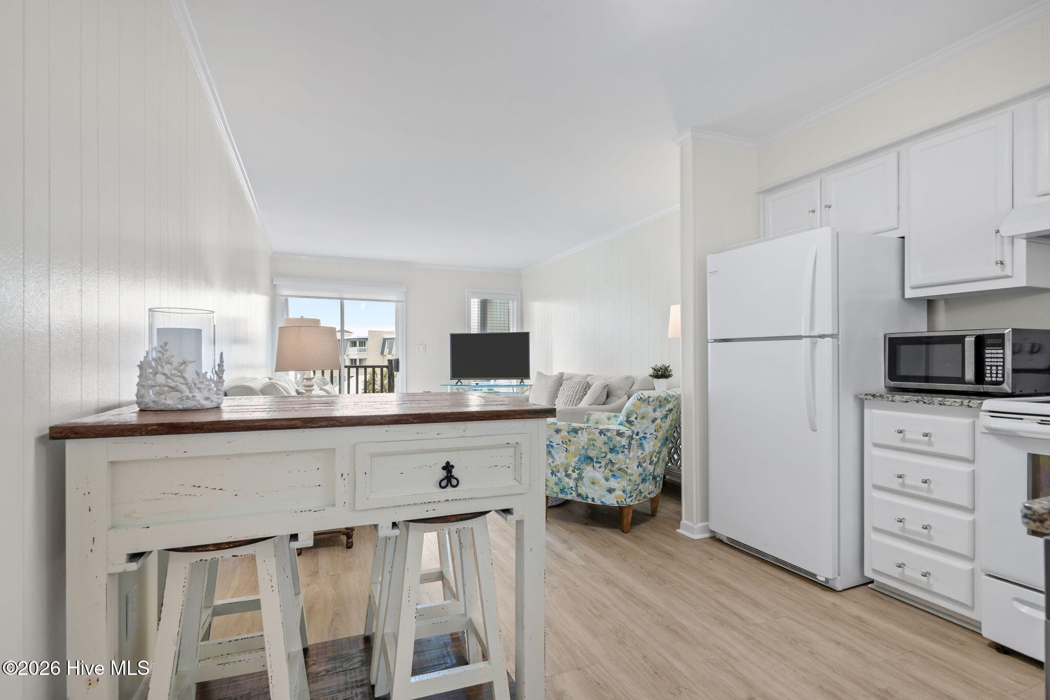 2008 East Fort Macon Road, Unit I8 Atlantic Beach, NC 28512 - Photo 16 of 32 Kitchen