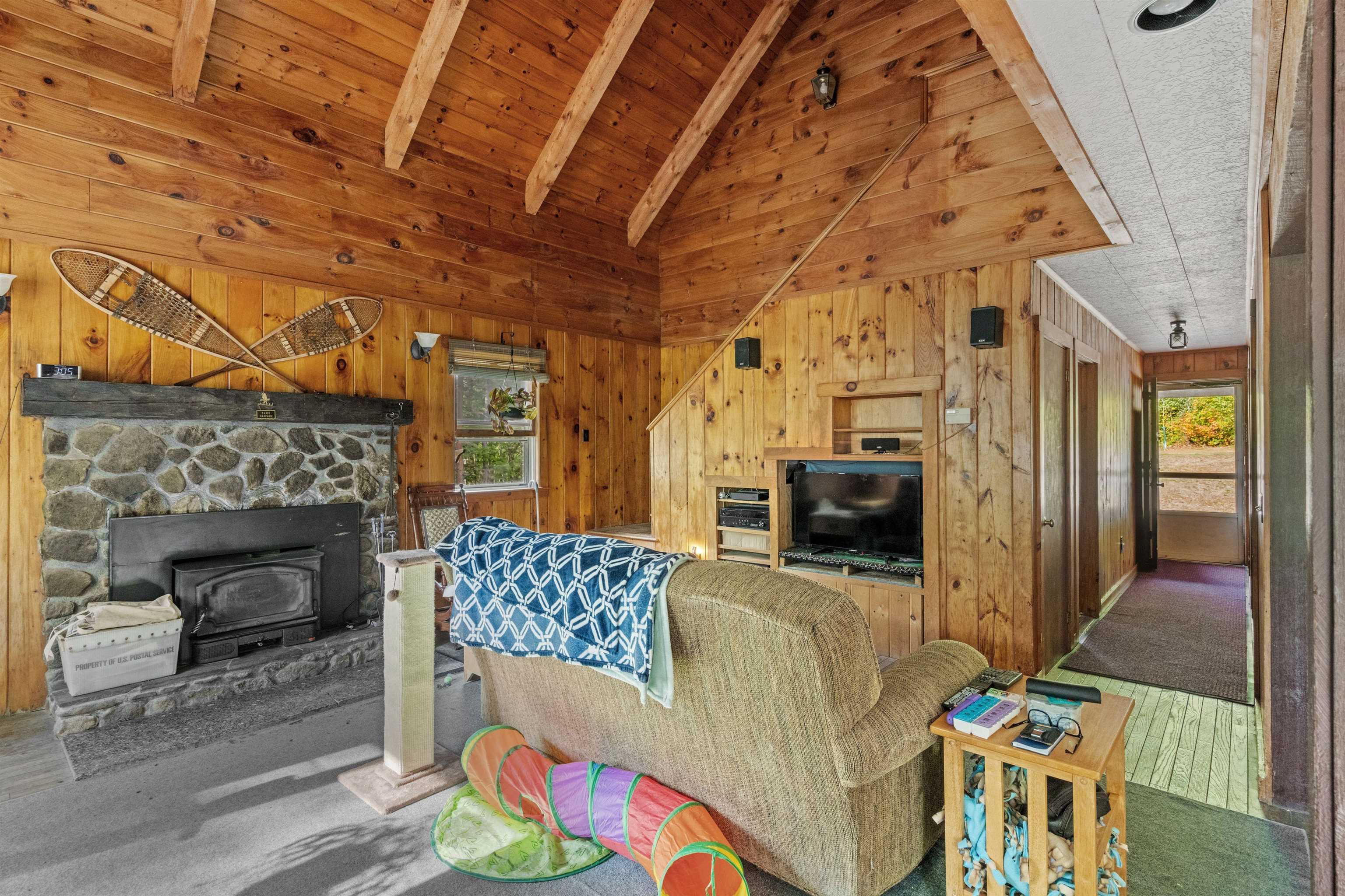 309 Waukeena Lake Road Danbury, NH 03230 - Photo 17 of 55