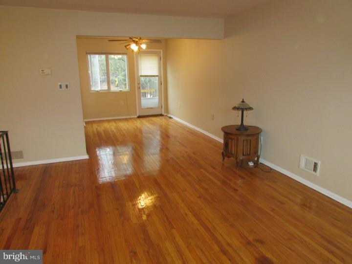 6 Sherbrooke Road Ewing, NJ 08638 - Photo 11 of 24 Living Room