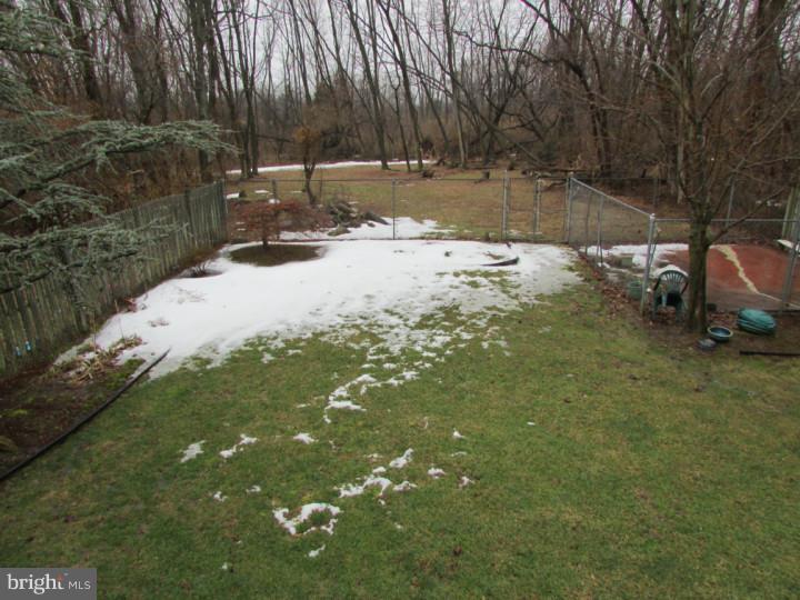 6 Sherbrooke Road Ewing, NJ 08638 - Photo 23 of 24 Back Yard