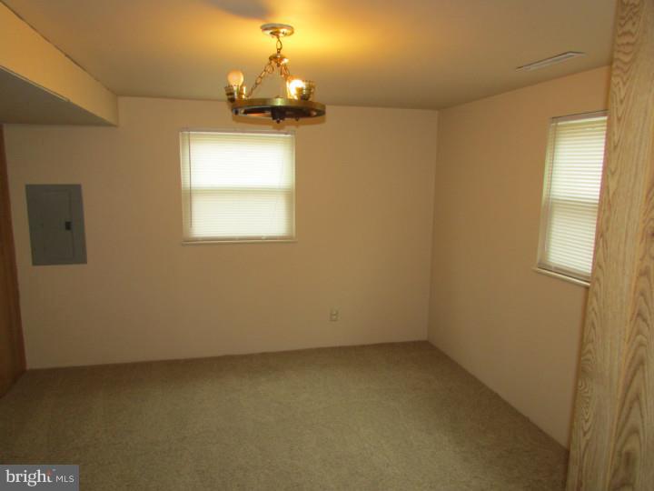 6 Sherbrooke Road Ewing, NJ 08638 - Photo 4 of 24 Bedroom 4