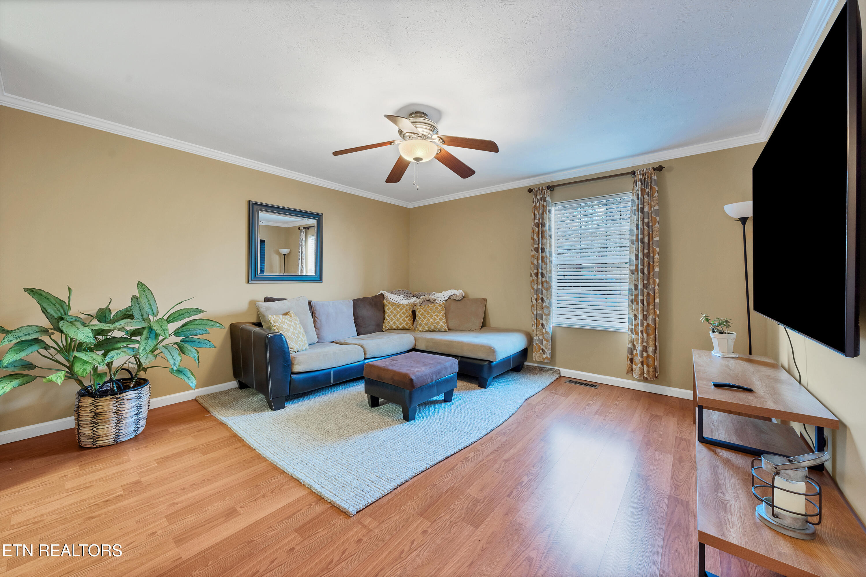 3431 Hamilton Place Morristown, TN 37814 - Photo 4 of 30 DSC02629