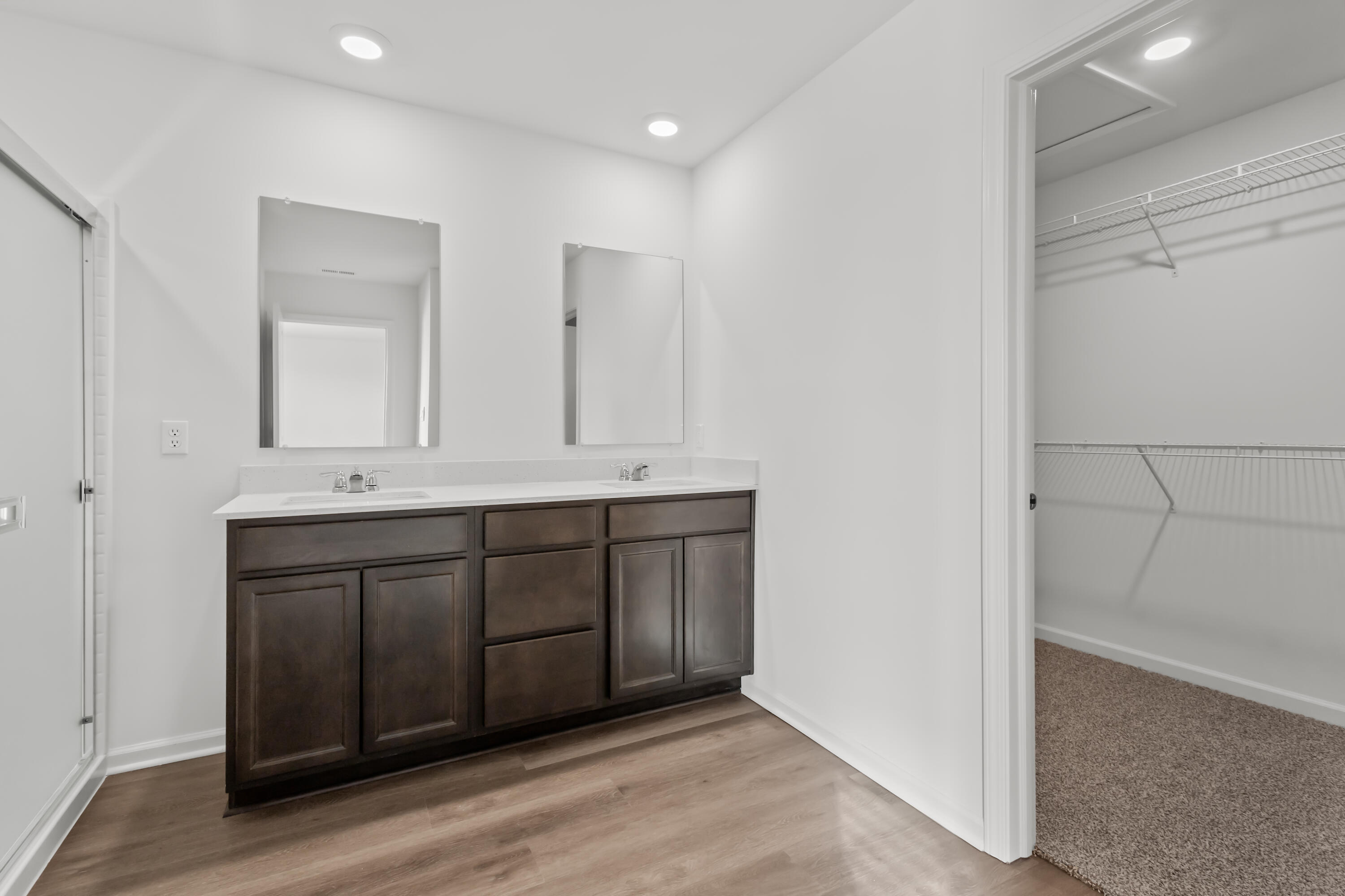 10548 Whitney Place Crown Point, IN 46307 - Photo 24 of 35 3000x2000