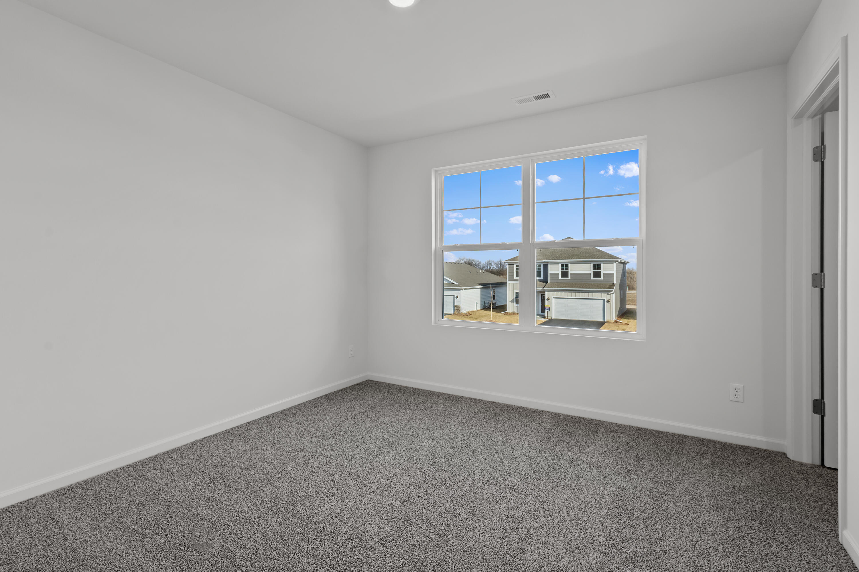 10548 Whitney Place Crown Point, IN 46307 - Photo 27 of 35 3000x2000