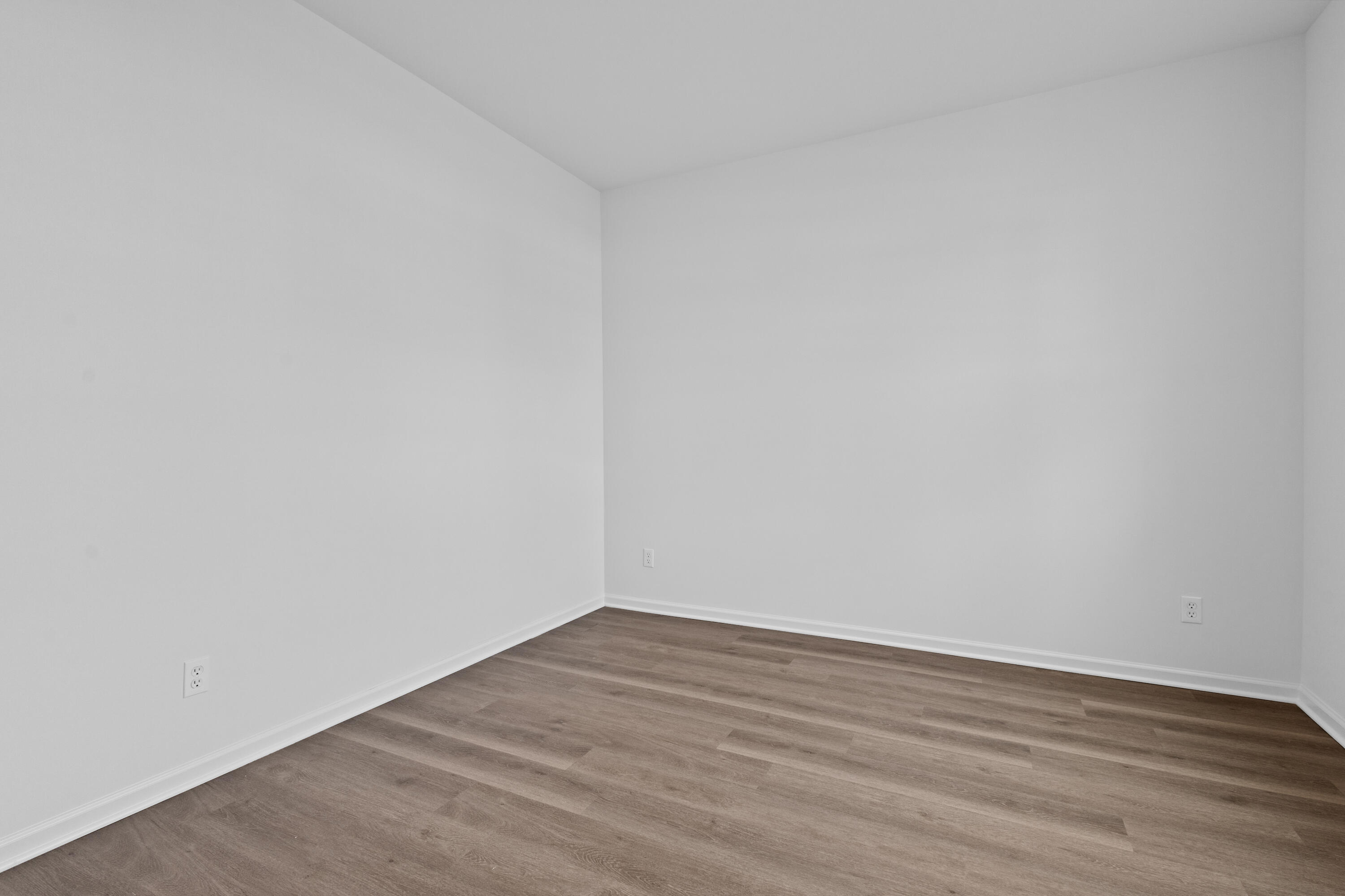 10548 Whitney Place Crown Point, IN 46307 - Photo 3 of 35 3000x2000