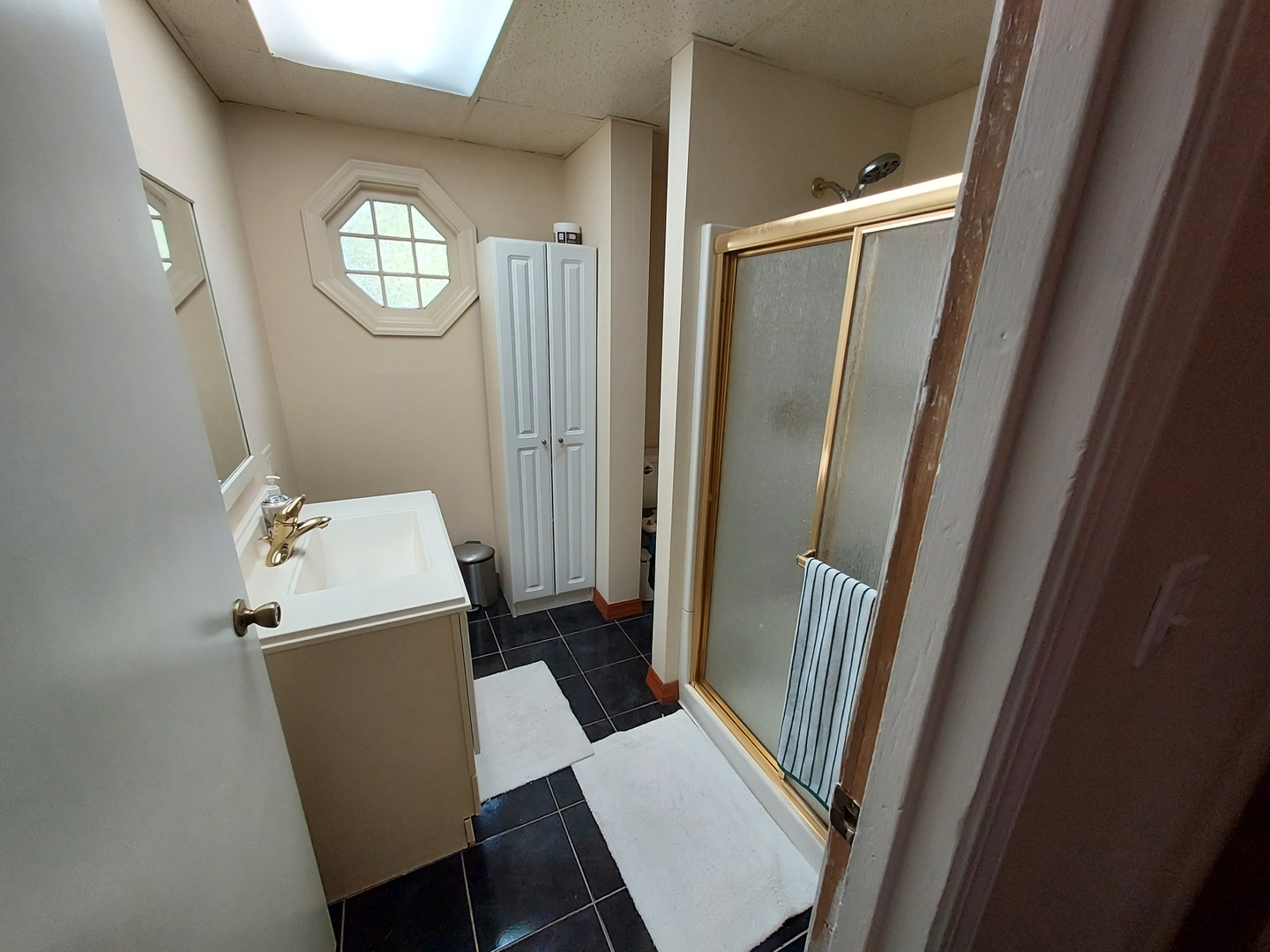 201 Devonshire Road Tower Lakes, IL 60010 - Photo 21 of 38 Gallery Image 21