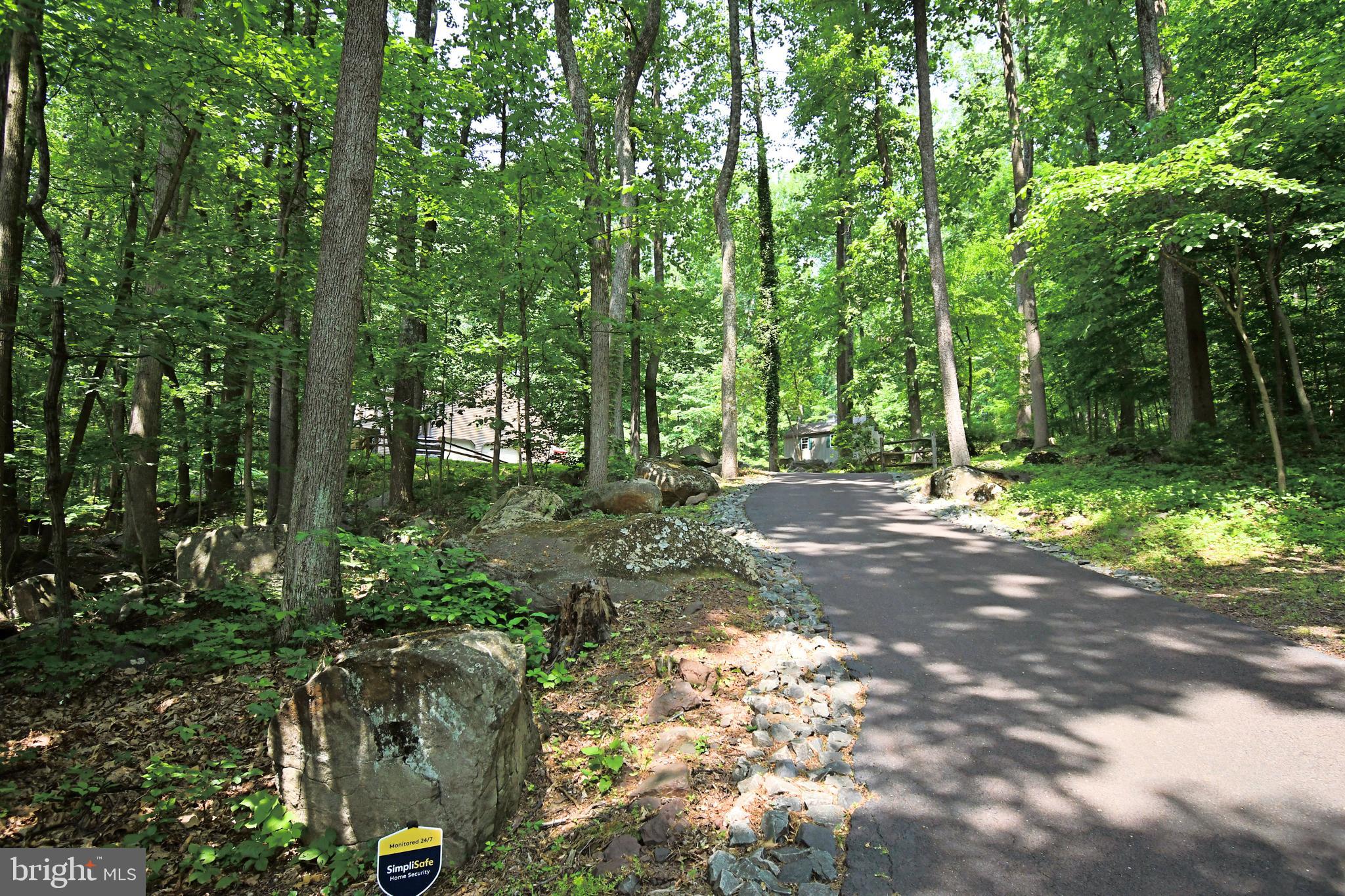 2415 Schaffer Road Pottstown, PA 19464 - Photo 2 of 93