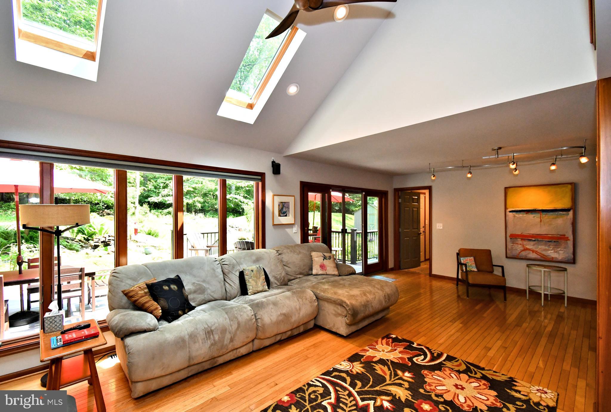 2415 Schaffer Road Pottstown, PA 19464 - Photo 28 of 93