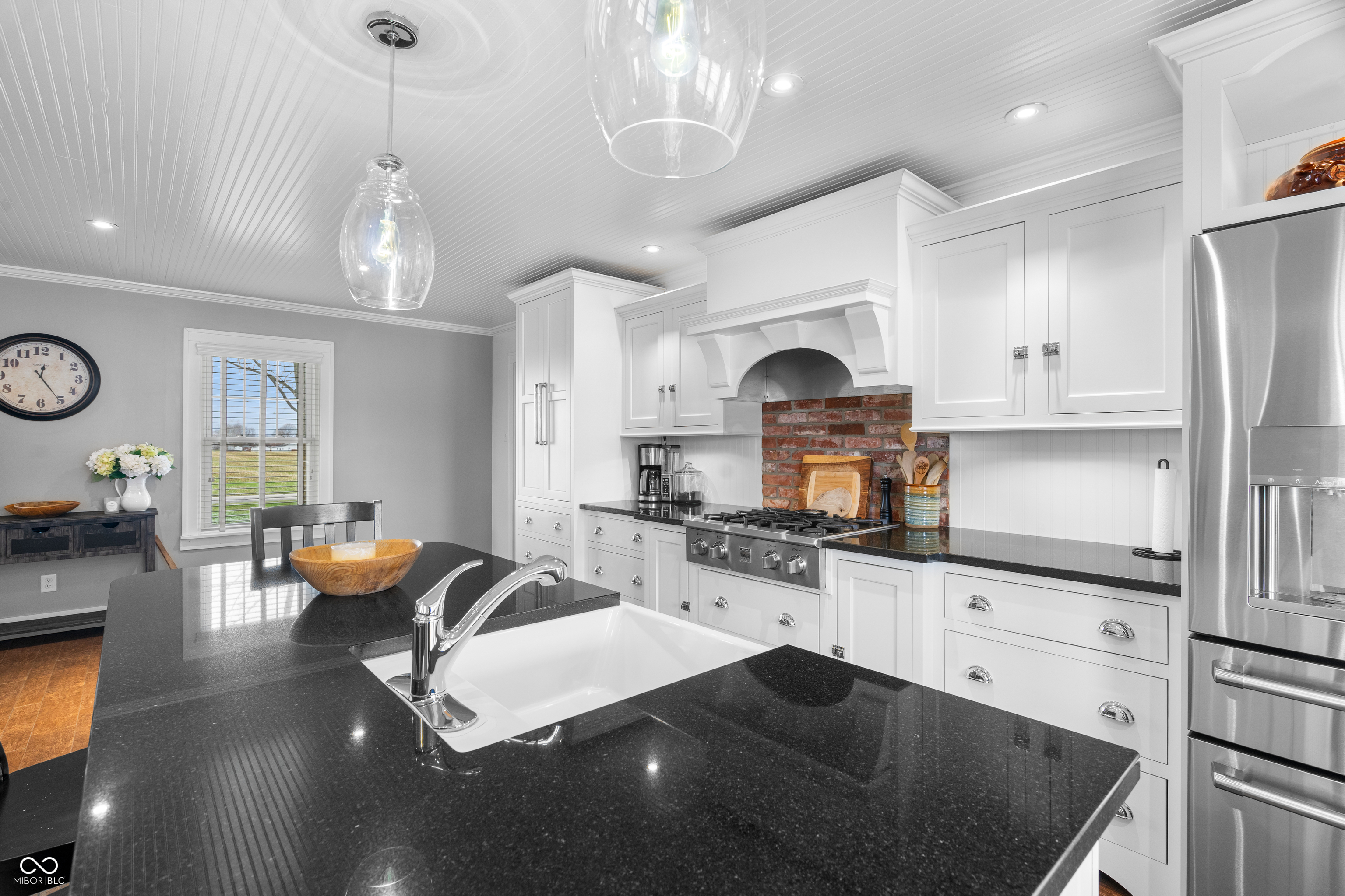 12591 North Marr Road Columbus, IN 47203 - Photo 11 of 36 Gallery Image 11