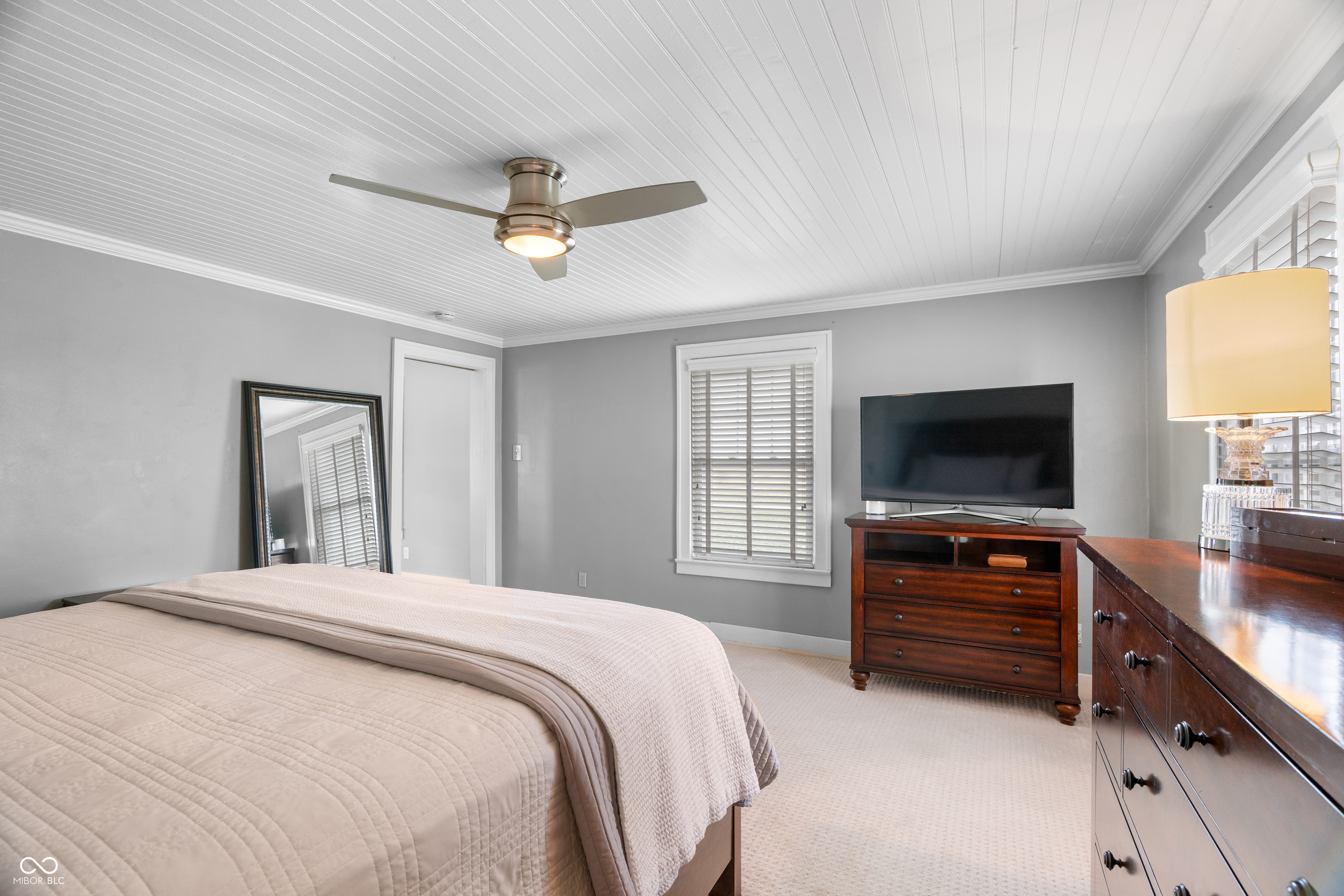 12591 North Marr Road Columbus, IN 47203 - Photo 13 of 36 Gallery Image 13