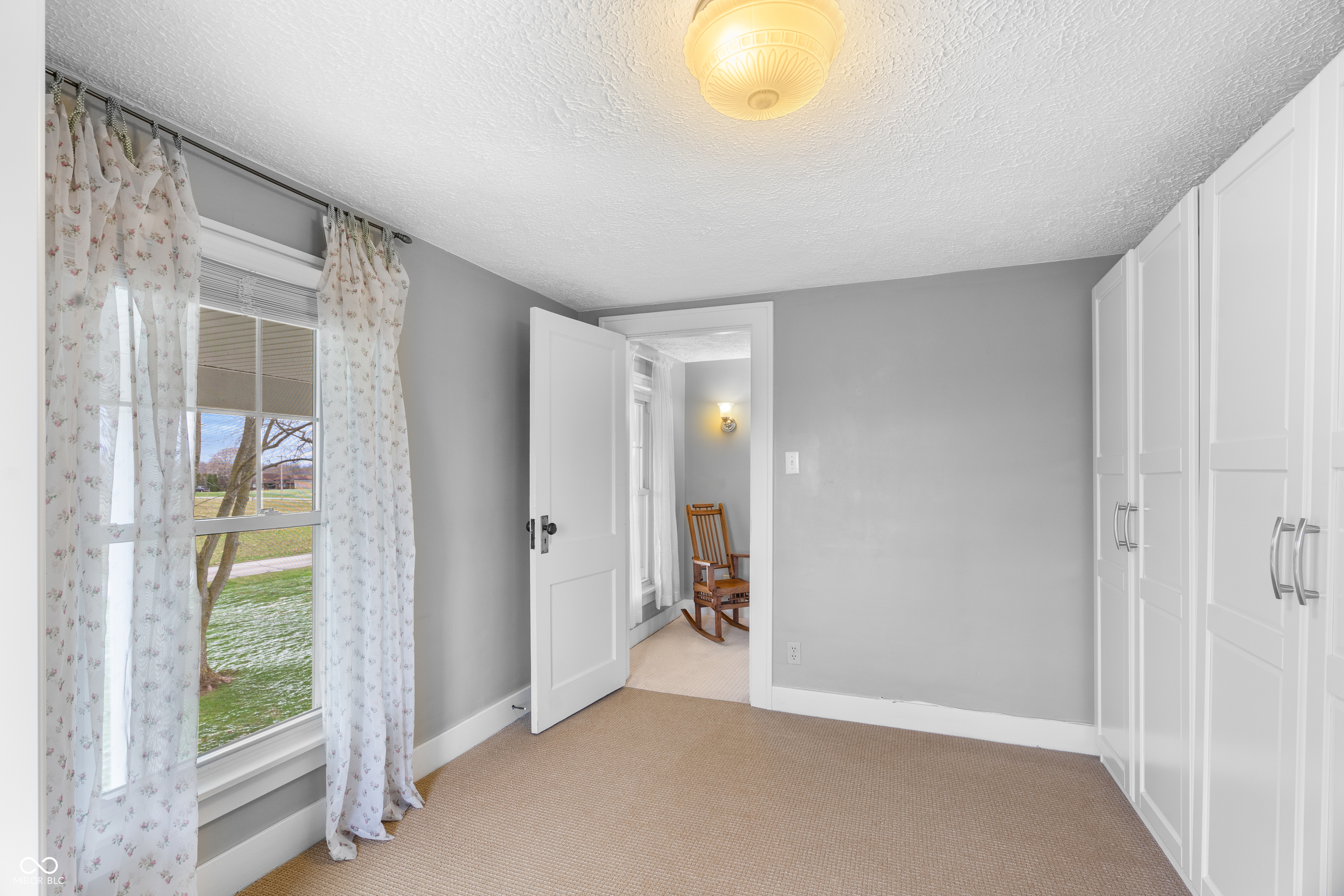12591 North Marr Road Columbus, IN 47203 - Photo 18 of 36 Gallery Image 18