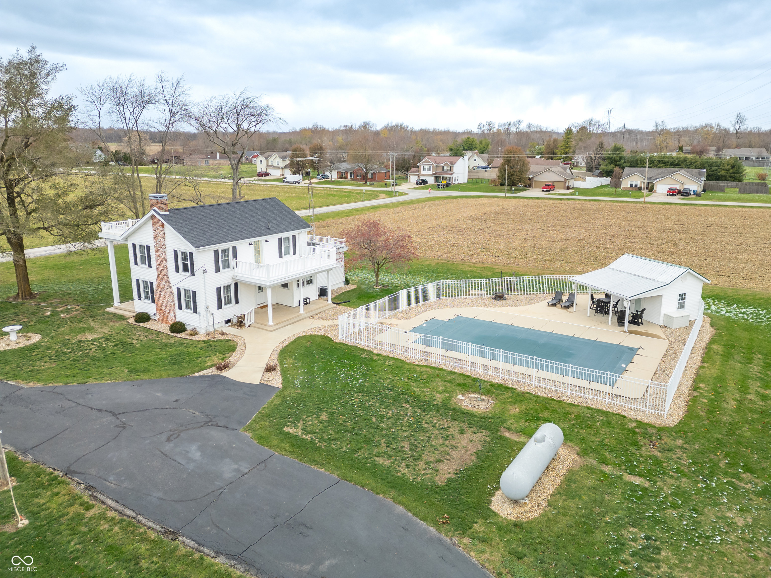 12591 North Marr Road Columbus, IN 47203 - Photo 3 of 36 Gallery Image 3