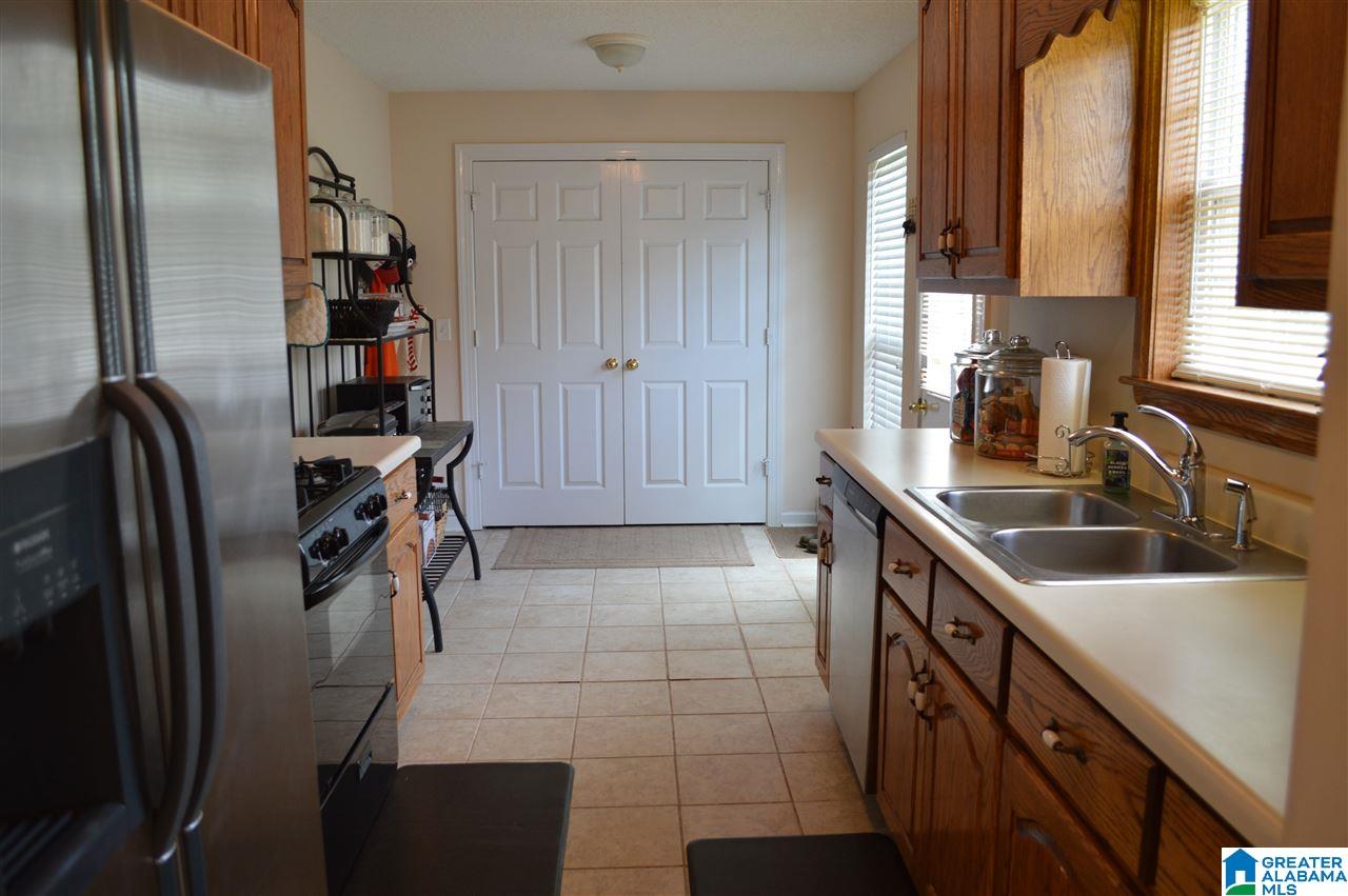 1071 Park Road Bessemer, AL 35023 - Photo 9 of 29
