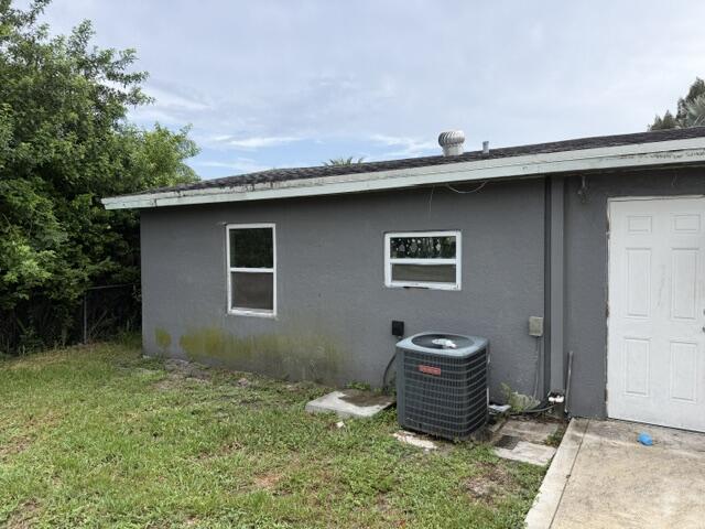 1219 Highland Road Lake Worth, FL 33462 - Photo 2 of 6 back