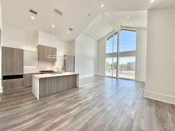 $8,300 | 3525 Normandy Avenue, Unit 35, Highland Park, TX 75205