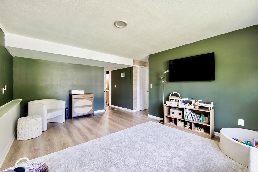 66 Reddick Lane Rochester, NY 14624 - Photo 19 of 28 Gallery Image 19