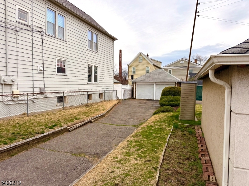 121 Halstead Avenue Wallington, NJ 07057 - Photo 3 of 16